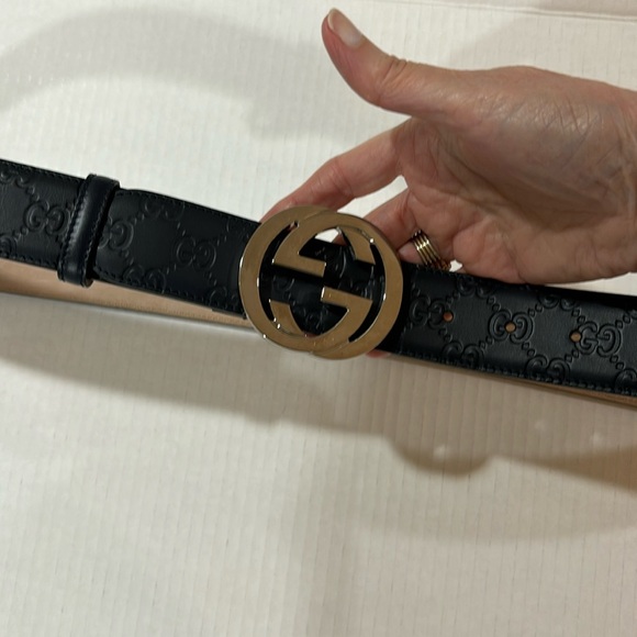 Authentic GUCCI BELT, Double G - Picture 6 of 16